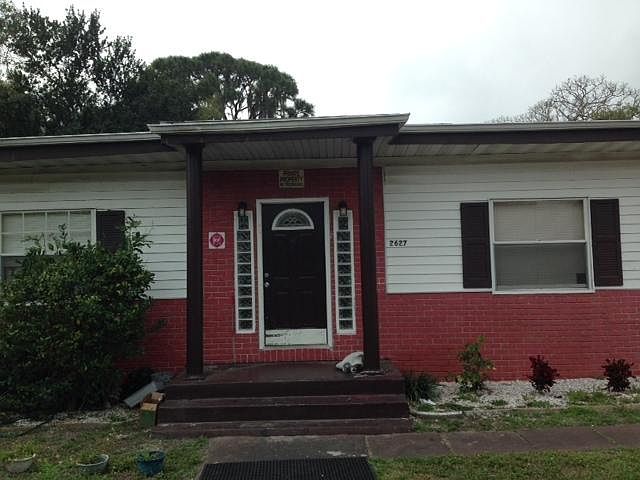 1st image of 2627 Bayside Dr S APT 2