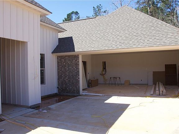 2nd image of 108 Madalyn Dr