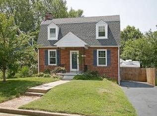 828 21st St S, Arlington, VA 22202