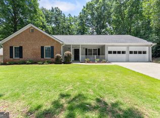5607 Frontier Walk Ln, Buford, GA 30518