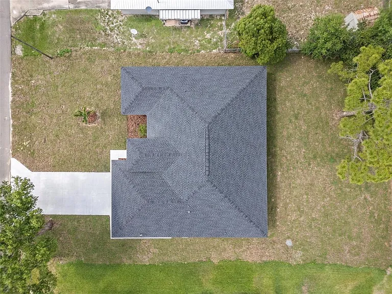 3908 Garienda Ave — Photo 32