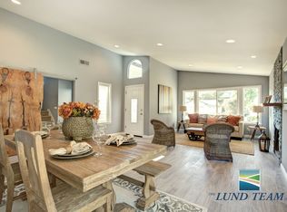 1119 Kildeer Ct, Encinitas, CA 92024