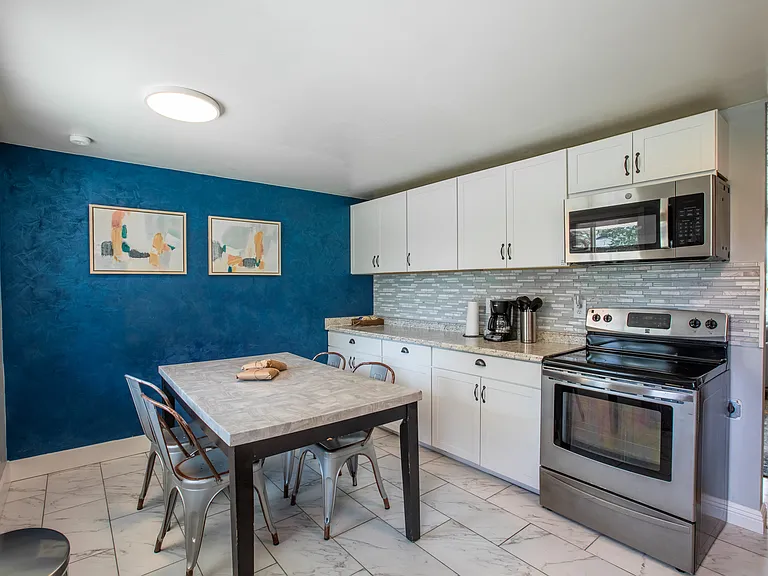1020 E Diamond Way — Photo 34