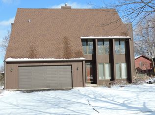 818 72nd St, Downers Grove, IL 60516