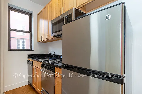 Rented by Copperwood Real Estate | media 2