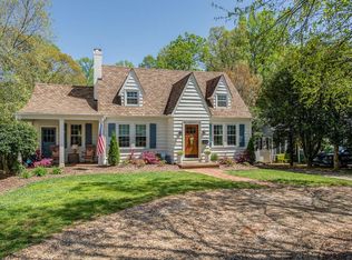 2227 Sharon Rd, Charlotte, NC 28207