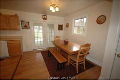 Breakfast Room