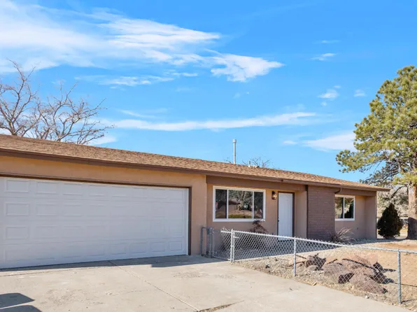 647 Duchess Dr NE, Albuquerque, NM 87123