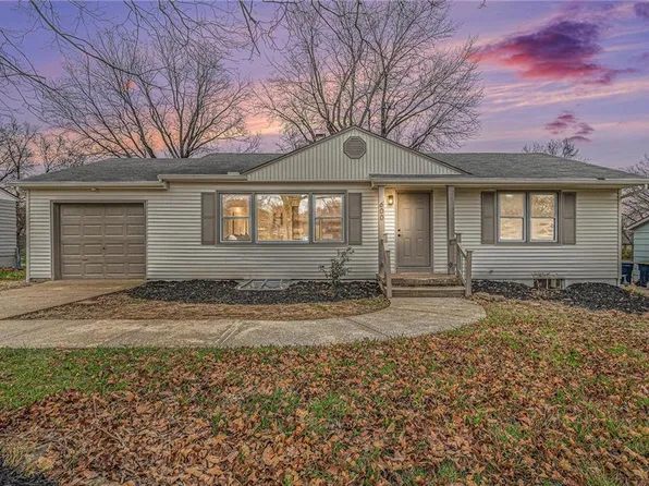 600 NE 90th St, Kansas City, MO 64155