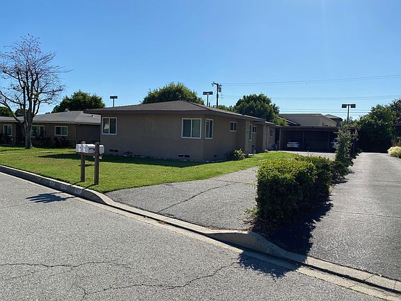 3rd image of 525 Parker Dr