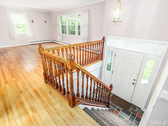 4th image of 39 Williams Road