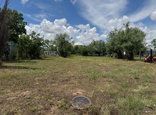 703 N 15th St #55, Ballinger, TX 76821