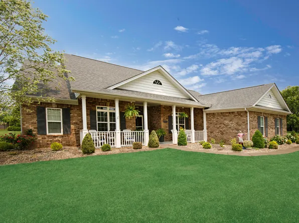 2005 Oak Hill Ct, Versailles, KY 40383