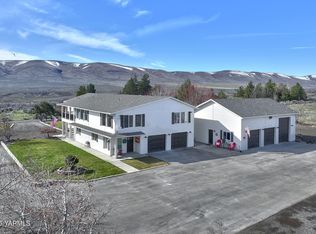 51 Sisotow Belle Ln, Yakima, WA 98903