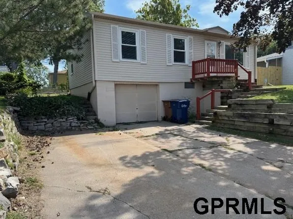 7205 S 22nd St, Bellevue, NE 68147