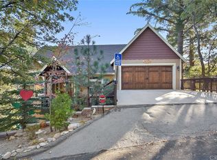 26359 Thunderbird Dr, Lake Arrowhead, CA 92352