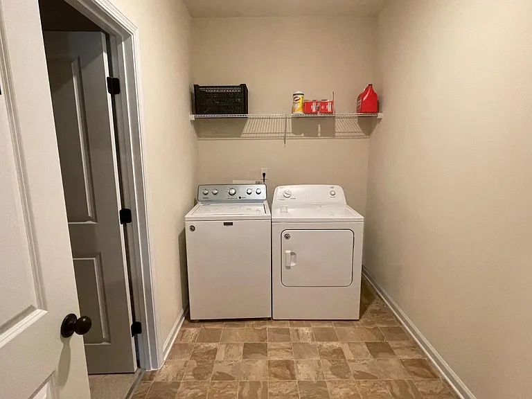 7620 Farrow Pass Cir — Photo 24