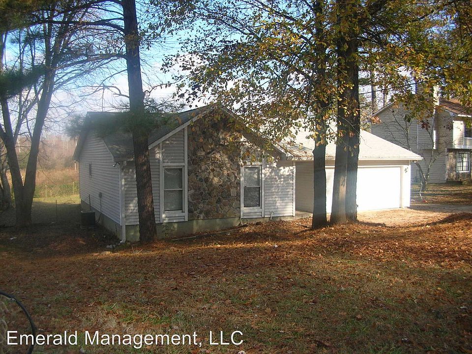 1st image of 1550 Country Downs Dr