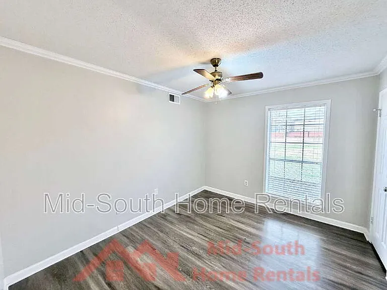 465 Shelton Rd — Photo 16