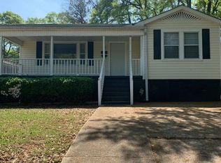 1030 W Lake Blvd, Bessemer, AL 35020