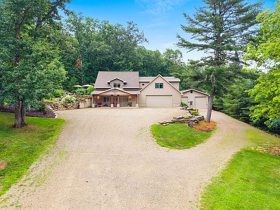 2nd image of 15393 Jacklin Heights Cir