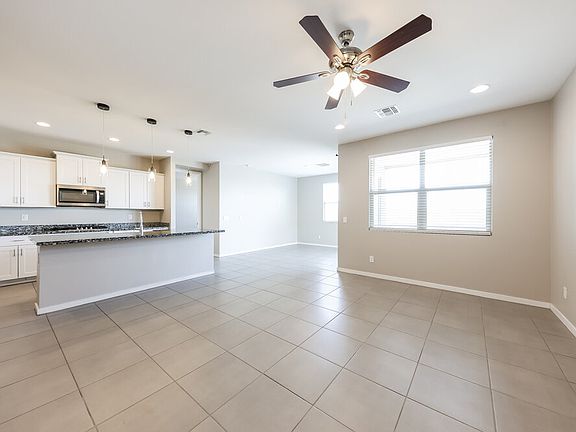3rd image of 10922 S 56th Ln
