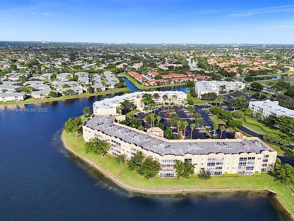 2nd image of 7739 Southampton Ter APT 416