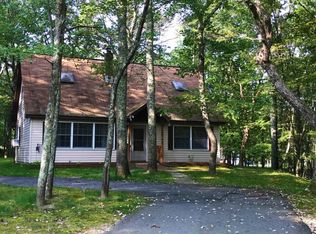 117 Millstone Ct, Milford, PA 18337