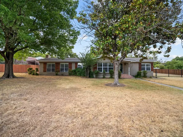 3709 Pecan Park Dr, Weatherford, TX 76087