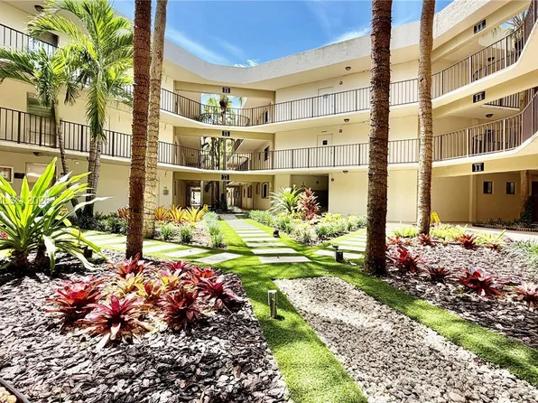 8045 SW 107th Ave, Miami, FL