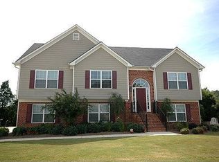 43 Colonial Cir, Cartersville, GA 30120