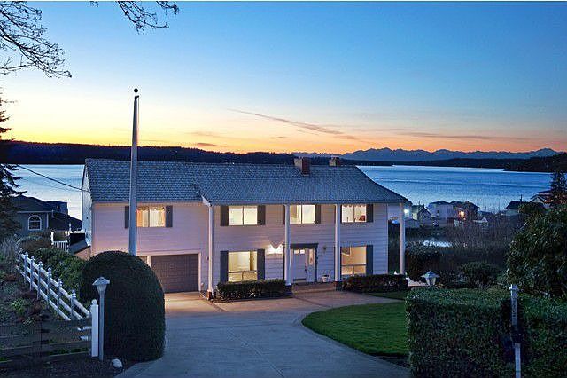 6 Bedroom View Home