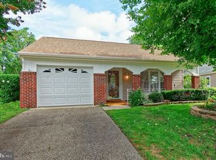 42 Dunstable Rd, Southampton, NJ 08088