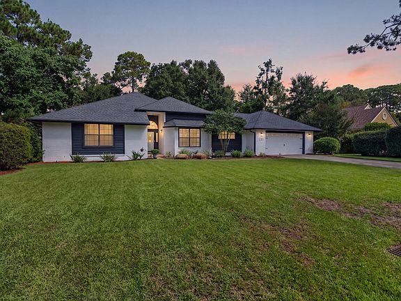 4th image of 151 Baywind Dr