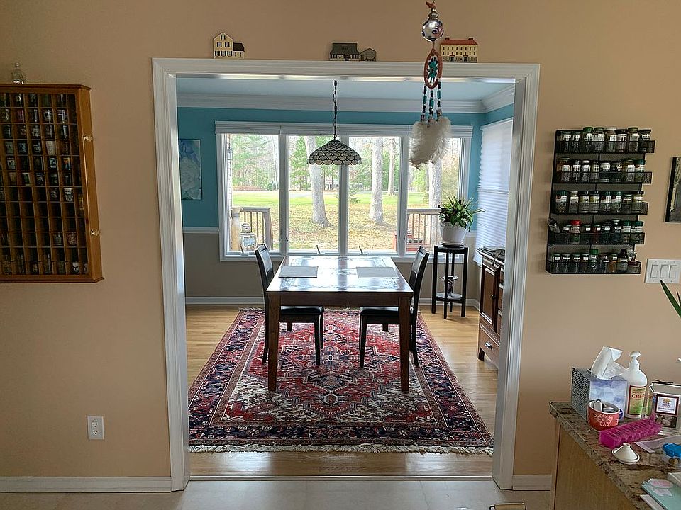 2 Barrett St, Palmyra, VA 22963 Zillow