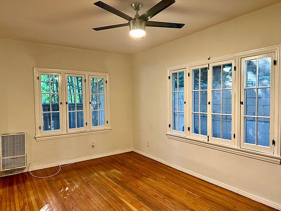 4th image of 3464 Larissa Dr #3