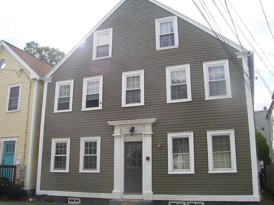 1st image of 26 Essex St #1