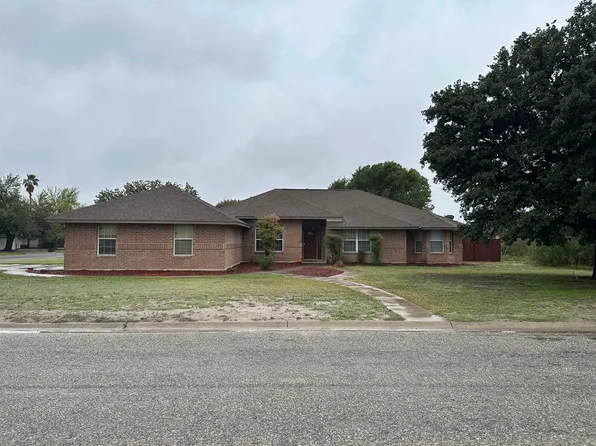 206 Rolling Ridge Dr, Condos, TX 78840