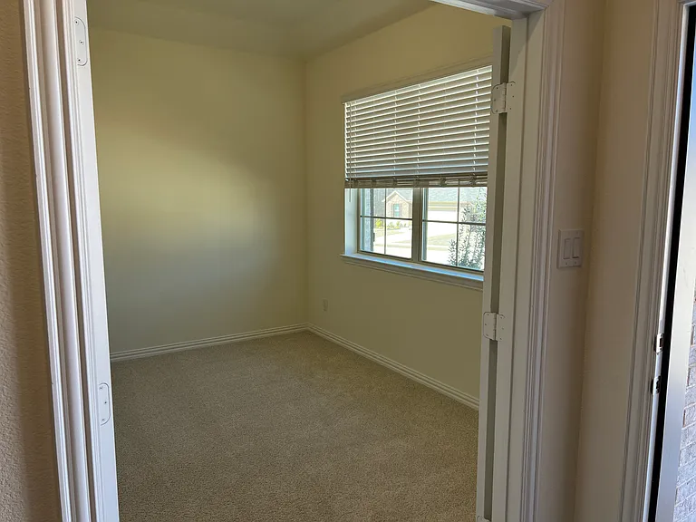 3409 Riverlawn Dr — Photo 22