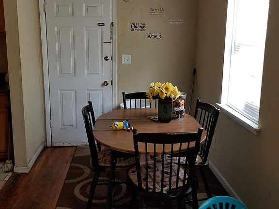 4th image of 7216 Nelms St