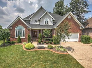 2624 Hedgepath Trl, Louisville, KY 40245