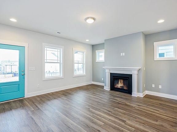 2nd image of 341 Wash Hollow Dr