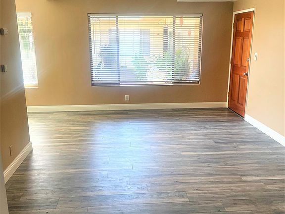 2nd image of 2115 Placentia Ave #9