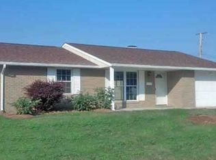 1760 South Dr, Columbus, IN 47203