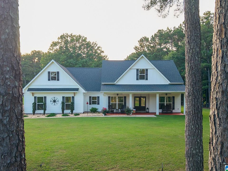 1st image of 271 Little Pond Rd