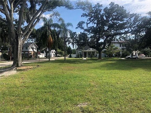 5th image of 801 29th Ave N