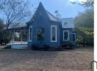 102 W Texas St, Denison, TX 75021