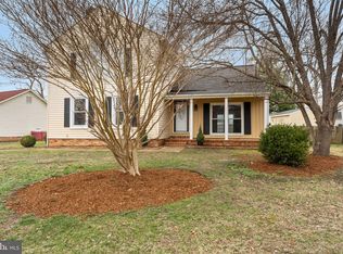 87 Lovett Dr, Fredericksburg, VA 22407