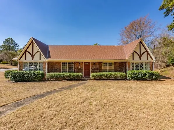 6801 Ellis Dr, Columbus, GA 31904