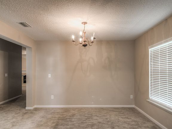 3rd image of 13904 Fish Eagle Dr E